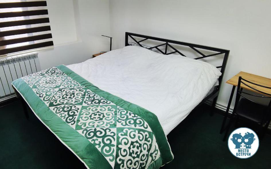 Место Встречи "Guest House Meeting Place" Bișkek Exterior foto